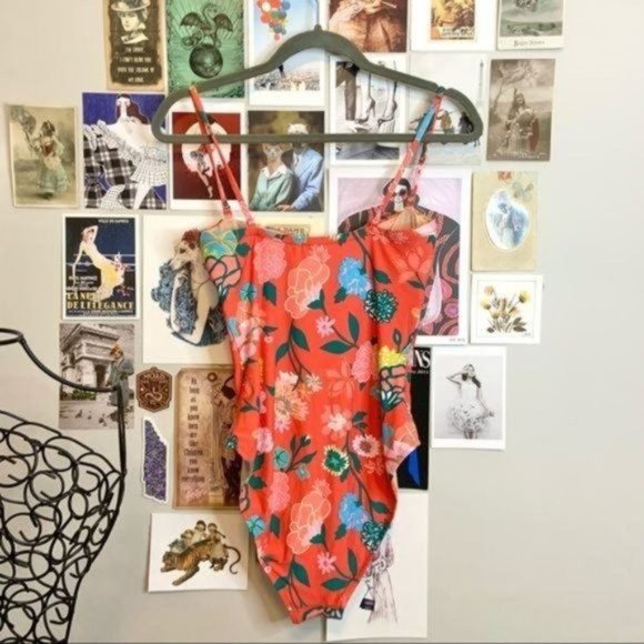 J CREW BANDEAU RING REMOVABLE STRAP ONE PIECE HIGH CUT BRIGHT FLORAL SWIMSUIT 8 - Picture 4 of 11
